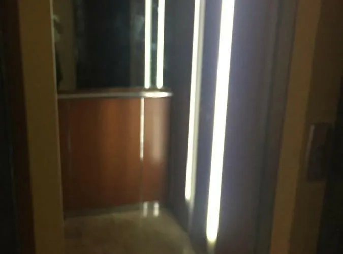 استوديو بي واي آر الفندقية بالخدمة الذاتية 3* فوينخيرولا