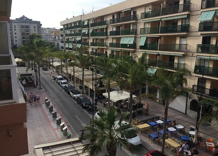 استوديو بي واي آر الفندقية بالخدمة الذاتية 3* فوينخيرولا